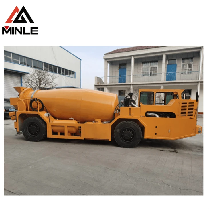WC4.5 Mining Mixer Truck